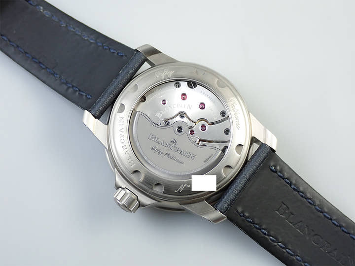 ブランパン フィフティ ファゾムス オートマティック Ref.5015-12B40-O52A ブルー文字盤 中古 2Z745425