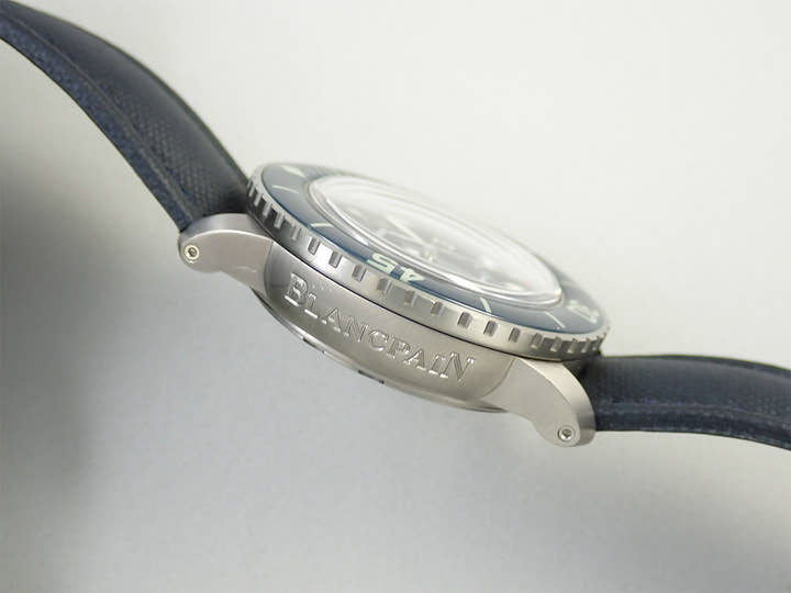 ブランパン フィフティ ファゾムス オートマティック Ref.5015-12B40-O52A ブルー文字盤 中古 2Z745425