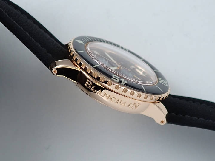 ブランパン フィフティ ファゾムス フライバック クロノグラフ Ref.5085F-3630-52A ブラック文字盤 中古 948PXAMA