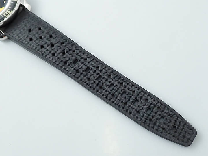 ブランパン フィフティ ファゾムス ノーラド Ref.5008D-1130-B64A ブラック文字盤 中古 P2YA8497