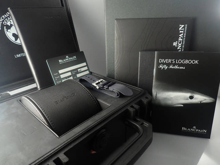 ブランパン フィフティ ファゾムス オーシャン コミットメント Ref.5008-11B40-52A ブルー文字盤 中古 4S8V34VJ