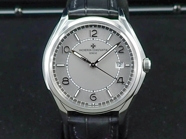 ヴァシュロンコンスタンタン フィフティーシックス オートマティック Ref.4600E/000A-B442 シルバー文字盤 中古 488FY28C