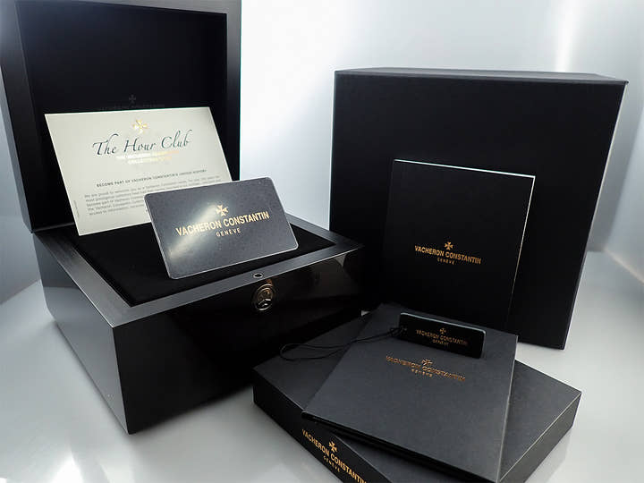 ヴァシュロンコンスタンタン フィフティーシックス オートマティック Ref.4600E/000A-B487 ブルー文字盤 未使用 V7VT3346