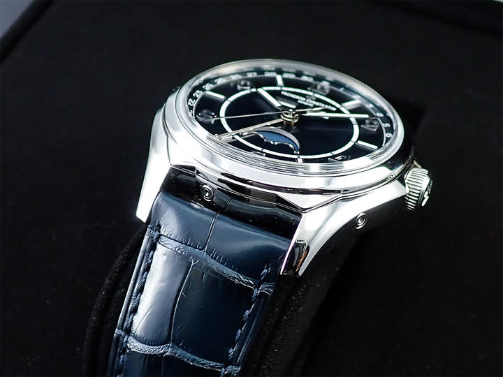 ヴァシュロンコンスタンタン フィフティーシックス コンプリートカレンダー Ref.4000E/000A-B548 ブルー文字盤 美品 MZSX4009