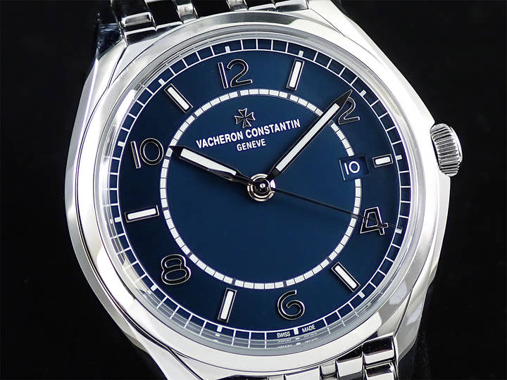 ヴァシュロンコンスタンタン フィフティーシックス オートマティック Ref.4600E/110A-B487 ブルー文字盤 中古 Y8X4K2L3