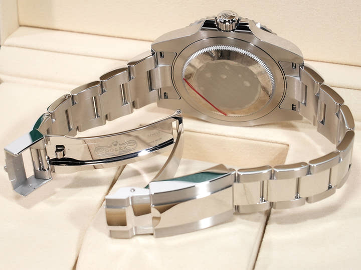 Rolex GMT-Master II Ref. 126710GRNR Stainless Steel Black Dial Oyster Bracelet Unused g9keg2av