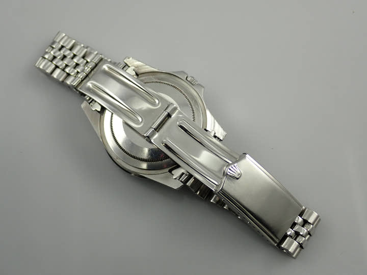 ロレックス GMTマスター Ref.1675 ステンレススチール ブラック文字盤 ジュビリーブレスレット 中古 9PUKCYMF