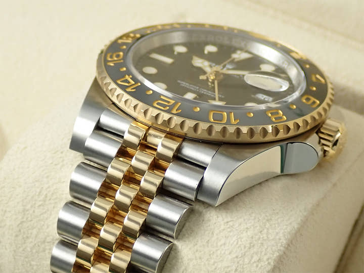 ロレックス GMTマスターII Ref.126713GRNR ステンレススチール/イエローゴールド ブラック文字盤 ジュビリーブレスレット