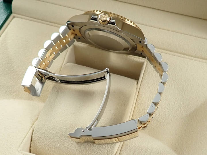 ロレックス GMTマスターII Ref.126713GRNR ステンレススチール/イエローゴールド ブラック文字盤 ジュビリーブレスレット