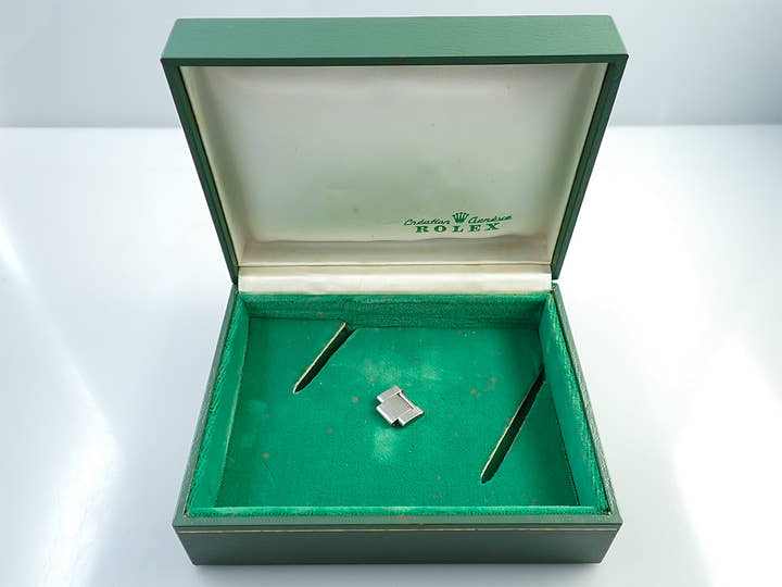 ロレックス GMTマスター Ref.16750 ステンレススチール ブラック文字盤 中古 8ZTURVKA