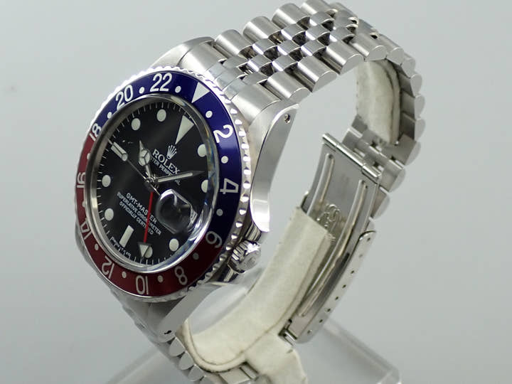 ロレックス GMTマスター Ref.1675 ステンレススチール ブラック文字盤 ジュビリーブレスレット 中古 UV984676