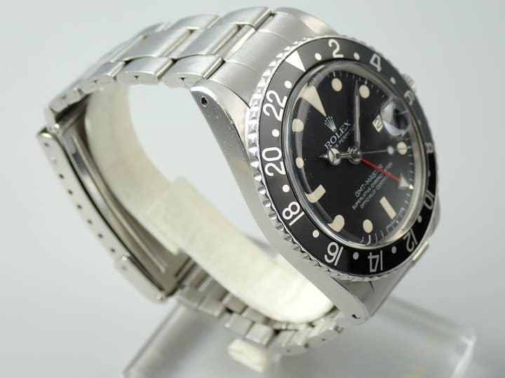 ロレックス GMTマスター Ref.1675 ステンレススチール ブラック文字盤 オイスターブレスレット 中古 C8352173