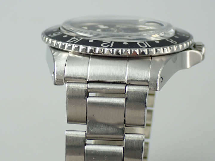 ロレックス GMTマスター Ref.1675 ステンレススチール ブラック文字盤 オイスターブレスレット 中古 C8352173