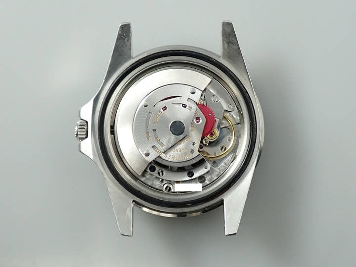 ロレックス GMTマスター Ref.1675 ステンレススチール ブラック文字盤 オイスターブレスレット 中古 C8352173
