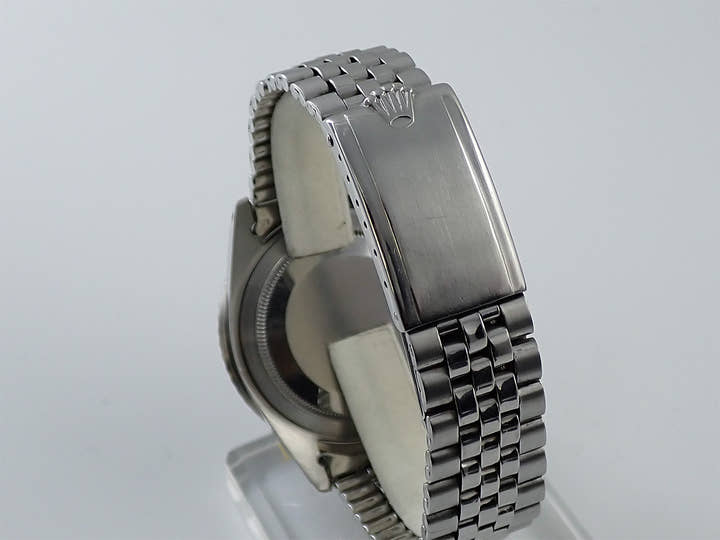 ロレックス GMTマスター Ref.1675 ステンレススチール ブラック文字盤 ジュビリーブレスレット 中古 V6P25AJ1