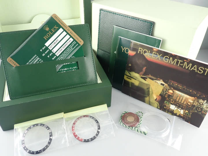 Rolex GMT-Master II Ref. 16710BLRO, black dial, pre-owned, gmt-master2-109, Oyster bracelet.