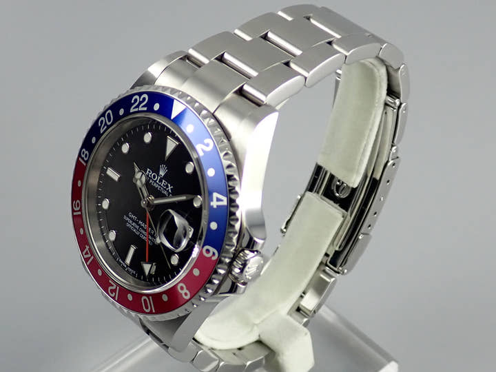 Rolex GMT-Master II Ref. 16710BLRO, black dial, pre-owned, gmt-master2-109, Oyster bracelet.
