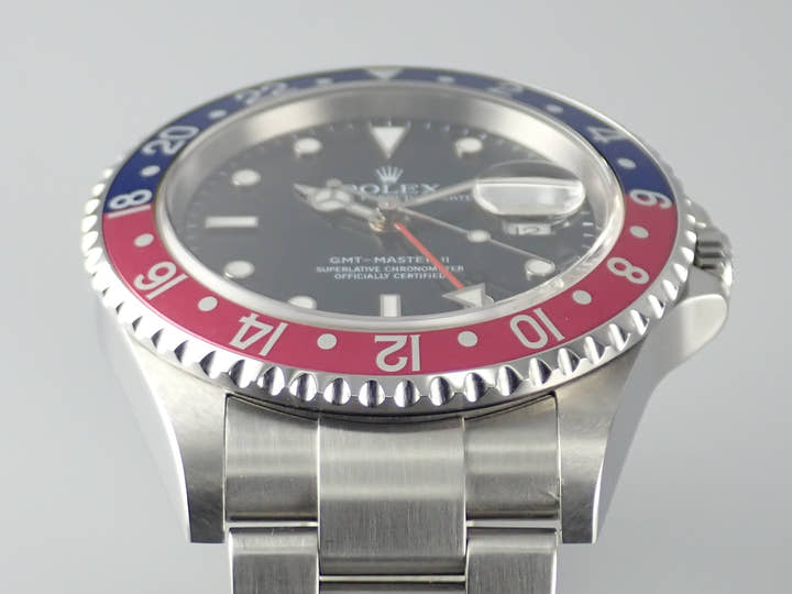 Rolex GMT-Master II Ref. 16710BLRO, black dial, pre-owned, gmt-master2-109, Oyster bracelet.