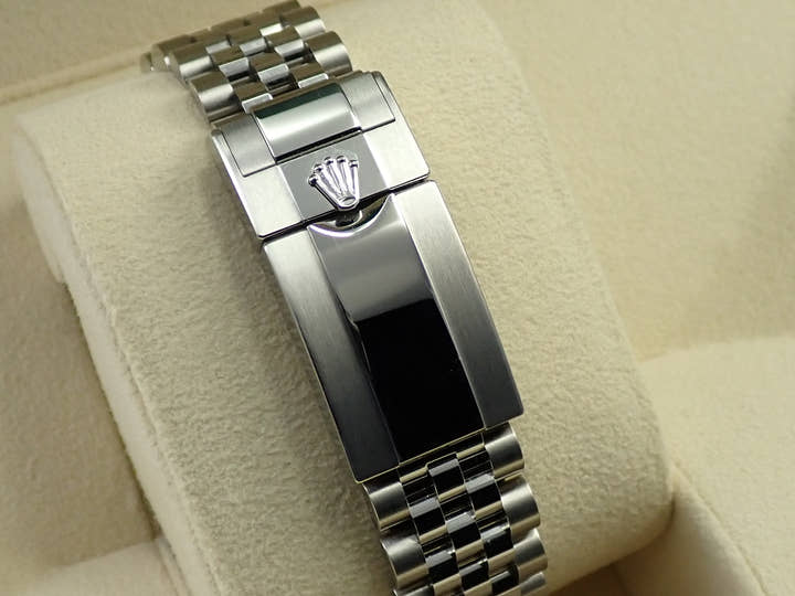 ロレックス GMTマスターII Ref.126710BLNR ステンレススチール ブラック文字盤 ジュビリーブレスレット 美品 MYW9W1U5