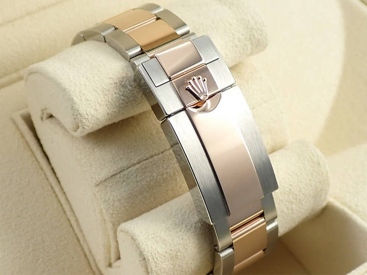 ロレックス GMTマスターII Ref.126711CHNR ステンレススチール/エバーローズゴールド ブラック文字盤 オイスターブレスレット