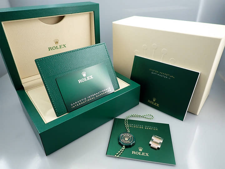 ロレックス GMTマスターII Ref.126711CHNR ステンレススチール/エバーローズゴールド ブラック文字盤 オイスターブレスレット