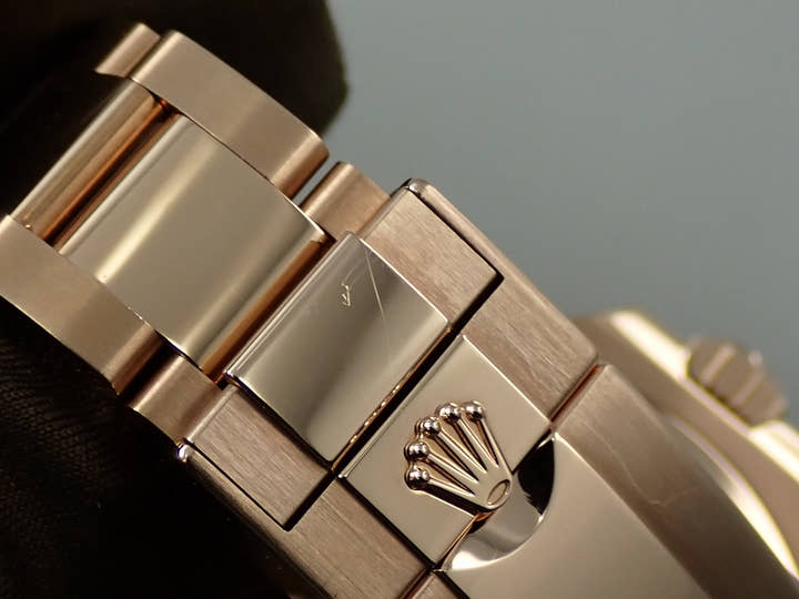 ロレックス GMTマスターII Ref.126715CHNR エバーローズゴールド ブラック文字盤 オイスターブレスレット オイスターブレスレット