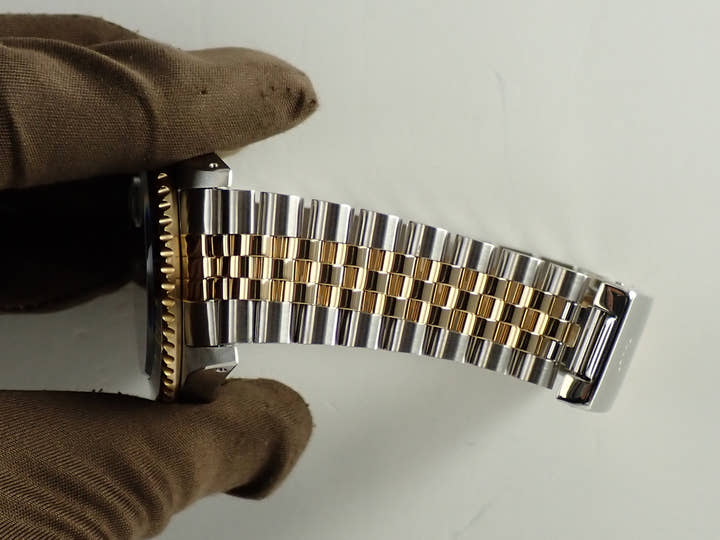 Rolex GMT-Master II Ref. 16713 Stainless Steel/Yellow Gold Black Dial