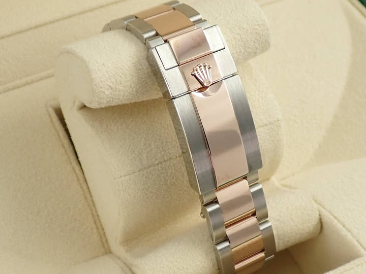 ロレックス GMTマスターII Ref.126711CHNR ステンレススチール/エバーローズゴールド ブラック文字盤 オイスターブレスレット オイスターブレスレット