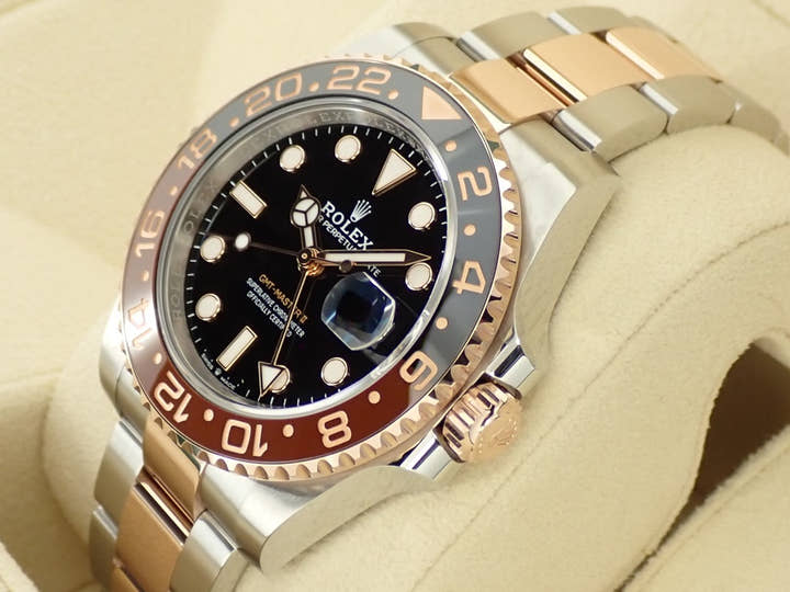 ロレックス GMTマスターII Ref.126711CHNR ステンレススチール/エバーローズゴールド ブラック文字盤 オイスターブレスレット オイスターブレスレット