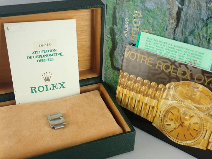 ロレックス GMTマスターII Ref.16710 ブラック文字盤 中古 gmt-master2-53 オイスターブレスレット