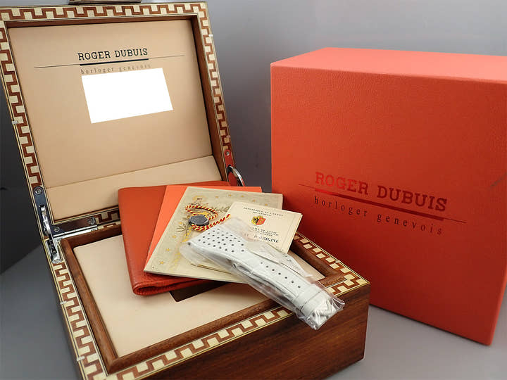 ロジェデュブイ ゴールデンスクエア Ref.G40 14 0-SDC DN1G.7A ホワイトシェル文字盤 中古 9U088UUP