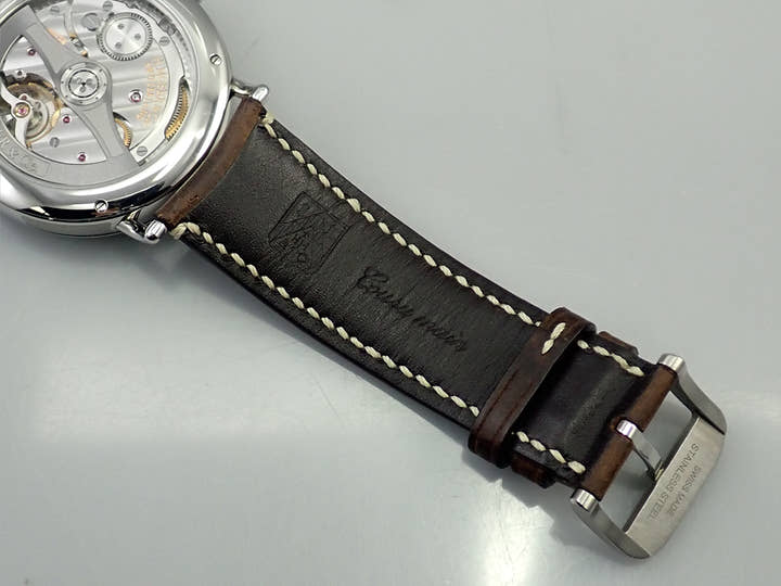 H.モーザー ヘリテージ・センターセコンド ファンキーブルー Ref.8200-1201 ファンキーブルー フュメ文字盤 中古 10ZMS2LT