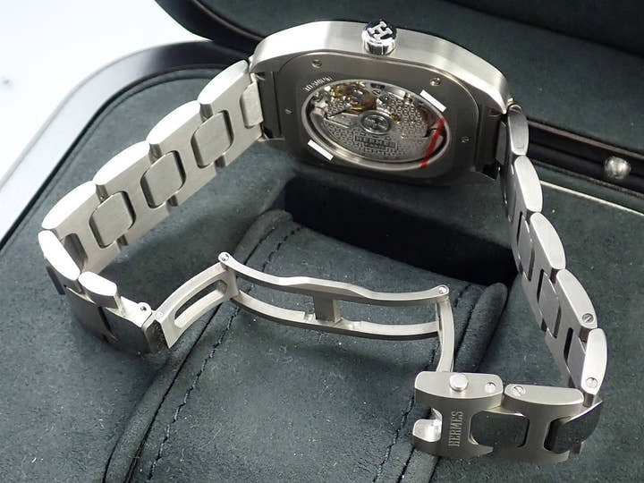 エルメス エルメス H08 Ref.W049427WW00 ブラック文字盤 美品 Z7836843