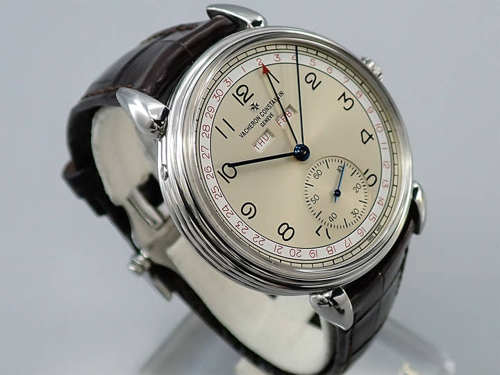 ヴァシュロンコンスタンタン ヒストリーク トリプルカレンダー 1942 Ref.3110V/000A-B425 シルバー文字盤 中古 JTFF5WK3