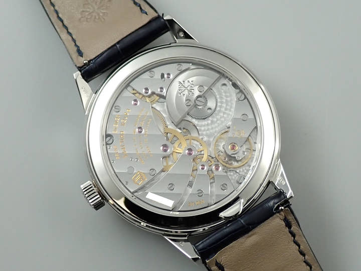 パテックフィリップ グランドコンプリケーション Ref.5236P-001 プラチナ ブラック・グラデーションのブルー文字盤