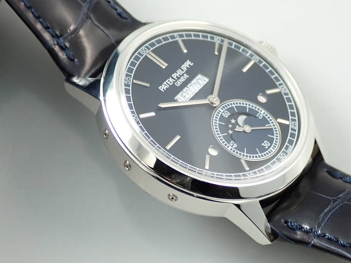パテックフィリップ グランドコンプリケーション Ref.5236P-001 プラチナ ブラック・グラデーションのブルー文字盤