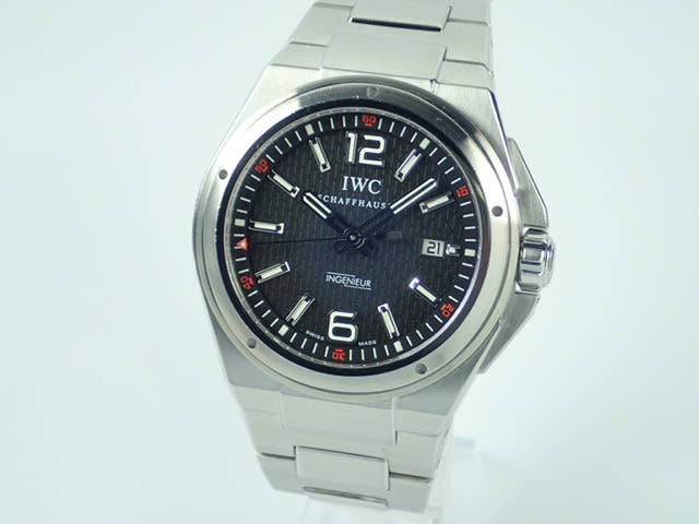 IWC インヂュニア Ref.IW323604 ブラック文字盤 中古 ingenieur-3