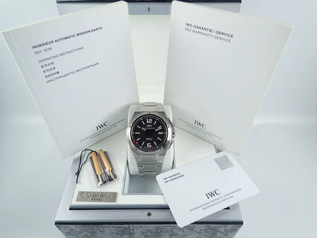 IWC インヂュニア Ref.IW323604 ブラック文字盤 中古 ingenieur-3