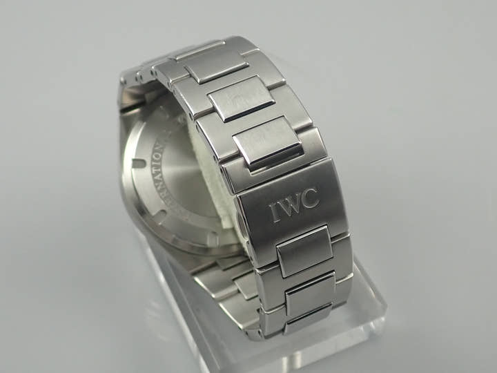 IWC インジュニア Ref.IW322701 ブラック文字盤 中古 ingenieur-4