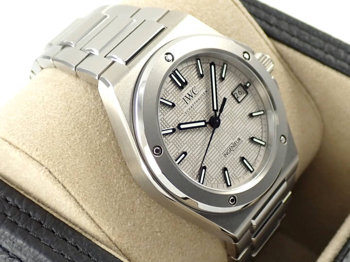 IWC インヂュニア オートマティック 40 Ref.IW328904 グレー文字盤 未使用 336ZCXFM