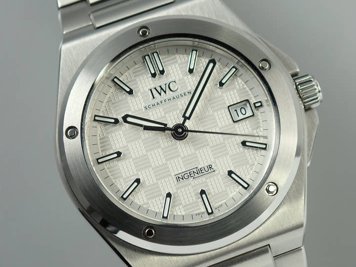 IWC インヂュニア オートマティック 40 Ref.IW328902 ホワイト文字盤 美品 68T05069