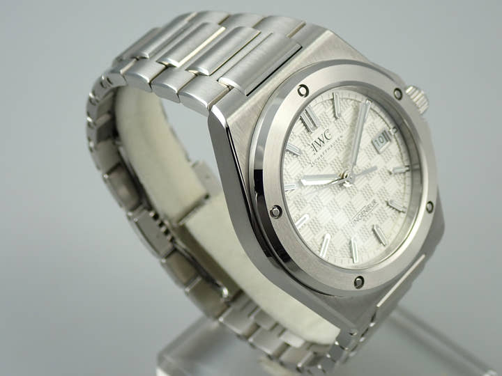 IWC インヂュニア オートマティック 40 Ref.IW328902 ホワイト文字盤 美品 68T05069