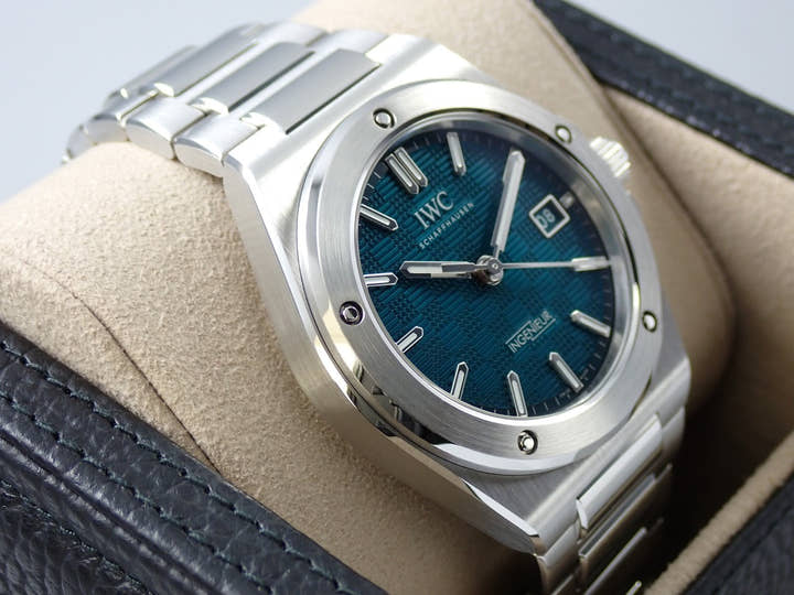 IWC インヂュニア オートマティック 40 Ref.IW328903 グリーン文字盤 未使用 483K2586