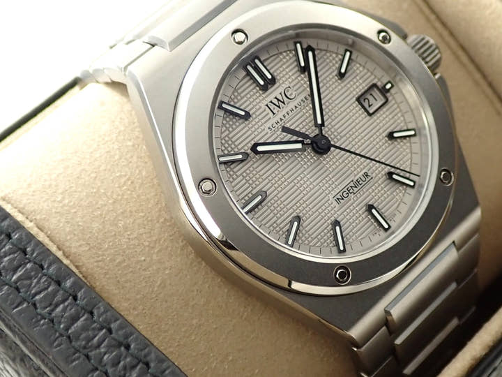 IWC インヂュニア オートマティック 40 Ref.IW328904 グレー文字盤 未使用 X5K3FLHM
