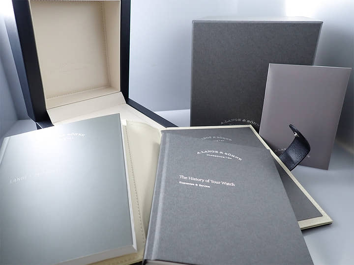 A.ランゲ&ゾーネ ランゲ1 タイムゾーン Ref.136.021 シルバー文字盤 中古 T9Z5ZT56