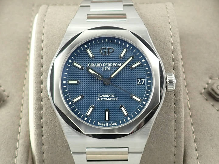 Girard-Perregaux Laureato <Warranty, Box, etc.>