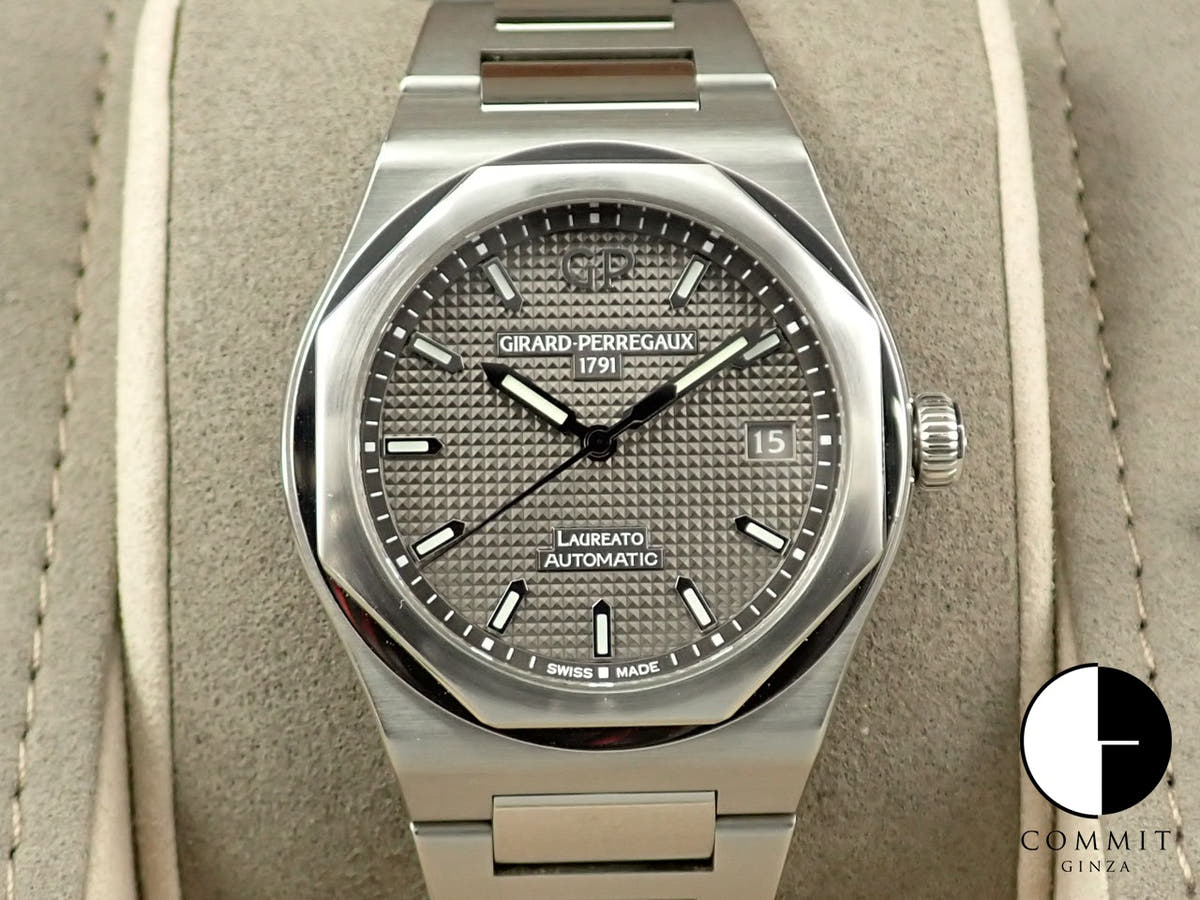 Girard-Perregaux Laureato Ref.81005-11-231-11A Grey Dial Used 10R5V729