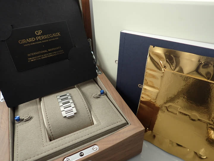 Girard-Perregaux Laureato Infinity Edition Ref.81010-11-635-11A Onyx Dial Good Condition 7T1T5JXW