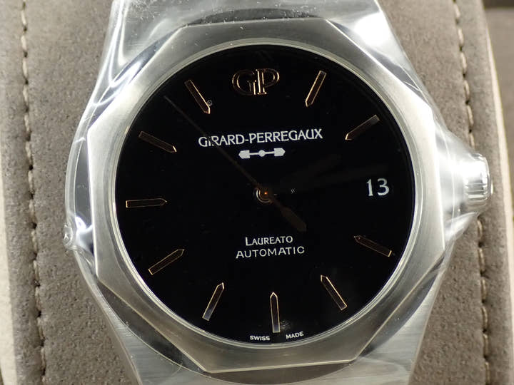 Girard-Perregaux Laureato <Warranty, Box, etc.>