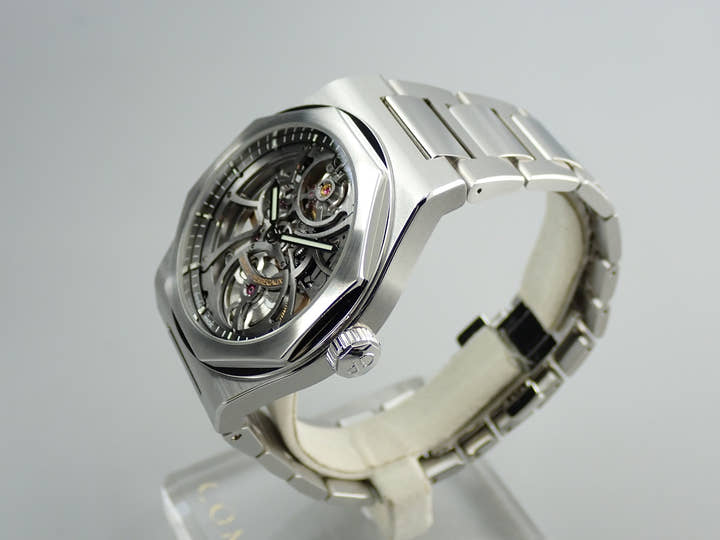 ジラールペルゴ ロレアート スケルトン Ref.81015-11-001-11A スケルトン文字盤 極美品 8S4P25CP